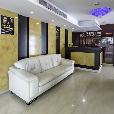 Treebo Trend J'S Five Two Boutique Hotel Chennai Exterior photo